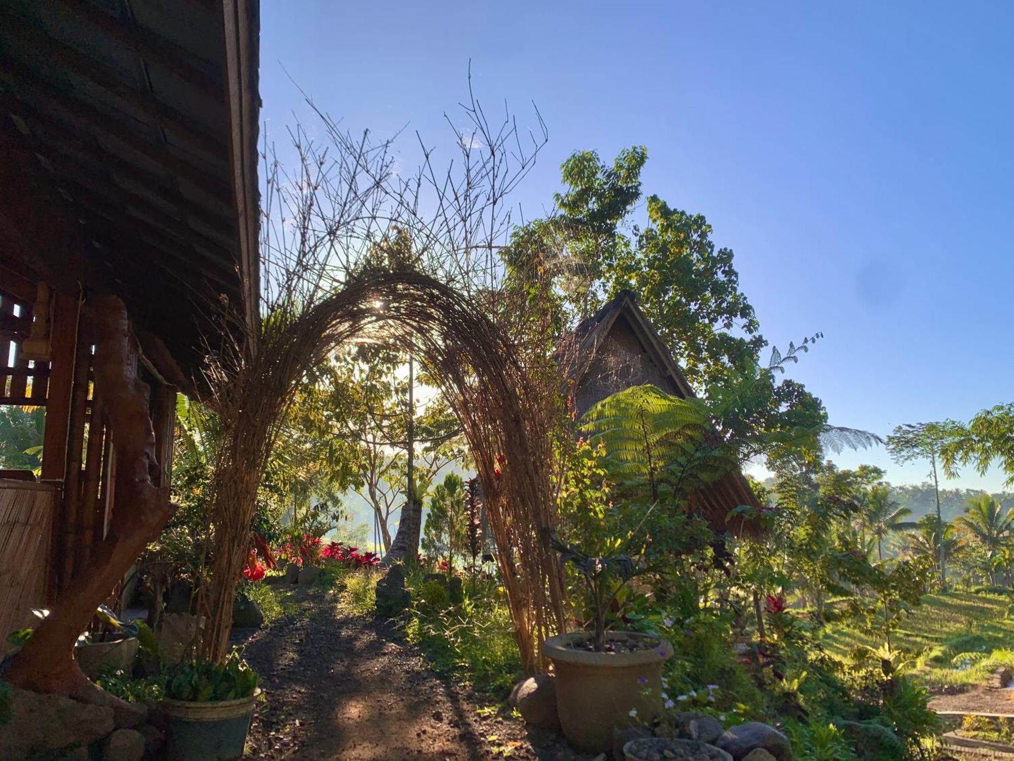 The Alam Tetebatu Bungalow & Restaurant 外观 照片